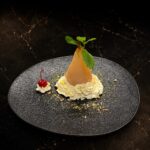 Pară Williams cu cremă de mascarpone și nuci