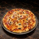 Pizza Prosciutto e Funghi
